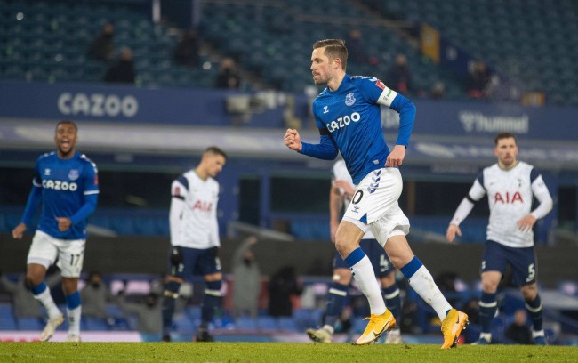 赋予他们更 赋予他们更