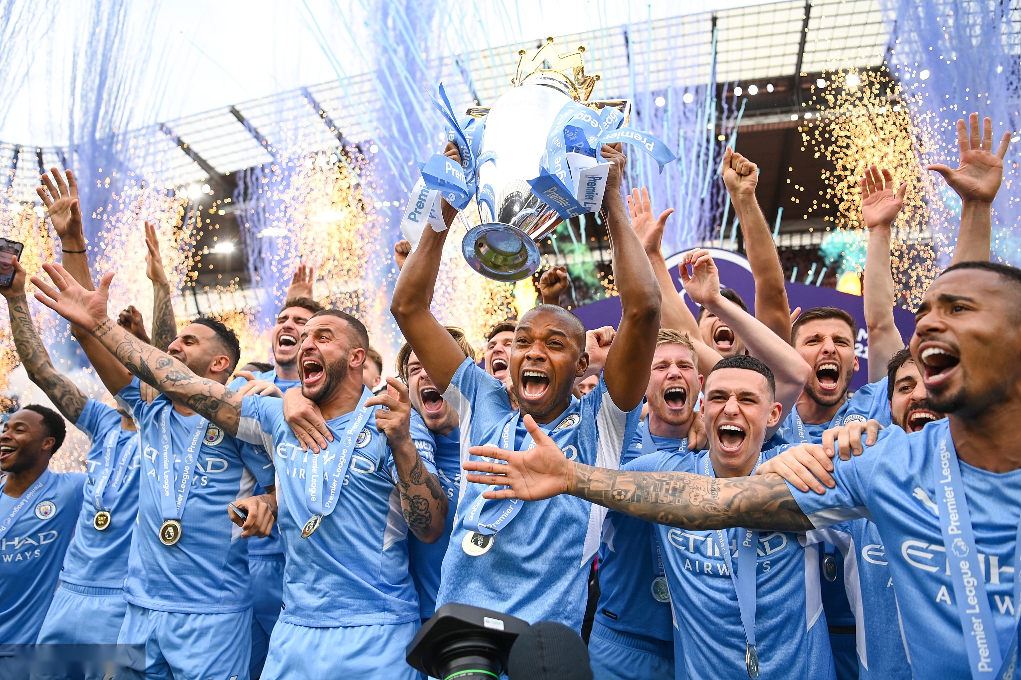 腾出薪资空 腾出薪资空